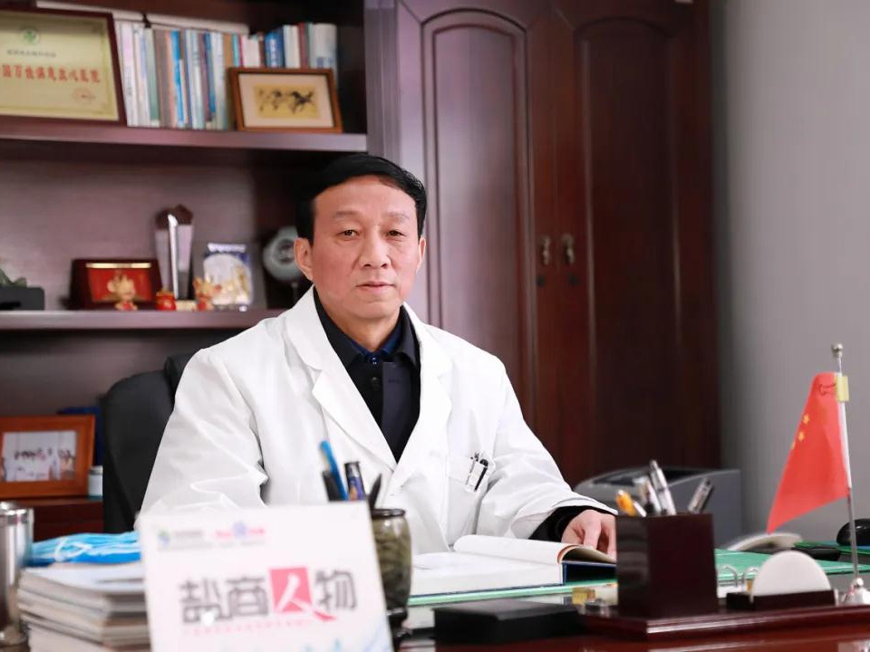 鹽商人物第18期丨專訪建陽眼科醫(yī)院院長葛正光：精醫(yī)重德，科技強院