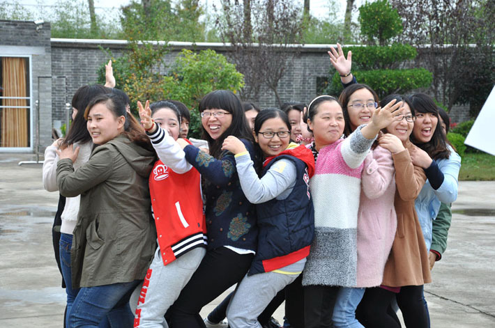 熱烈慶祝鹽城思科2014年Q3季度優(yōu)秀員工表彰大會圓滿舉行！